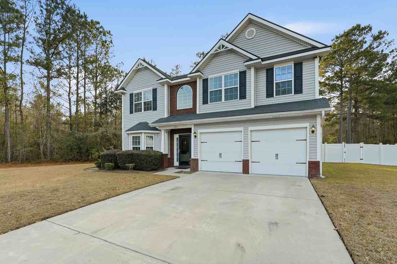 1311 Hill View Cir #1 - Photo 3 of 50