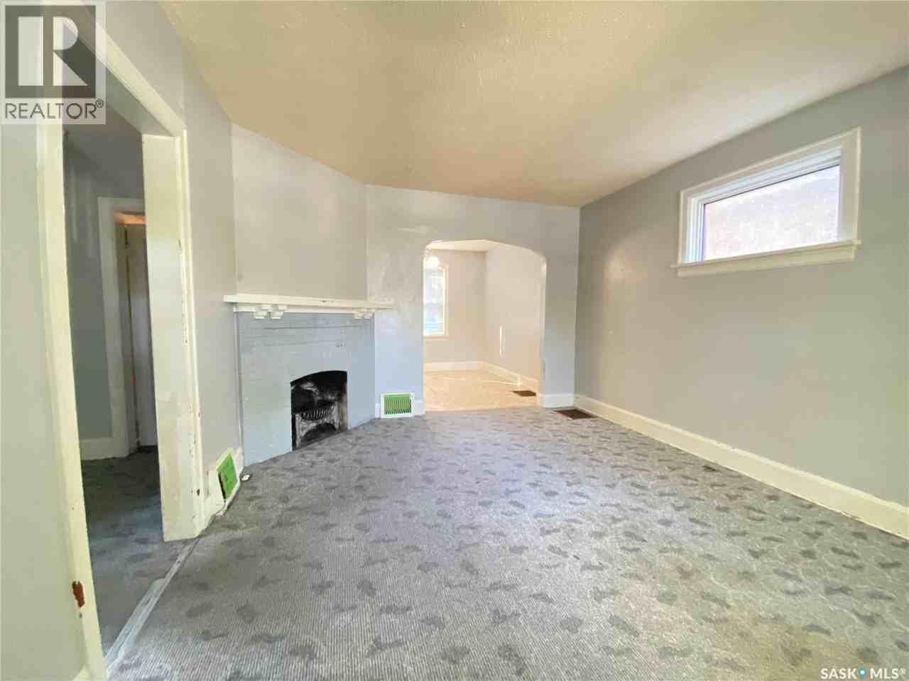 2460 Wallace St #1 - Photo 3 of 11