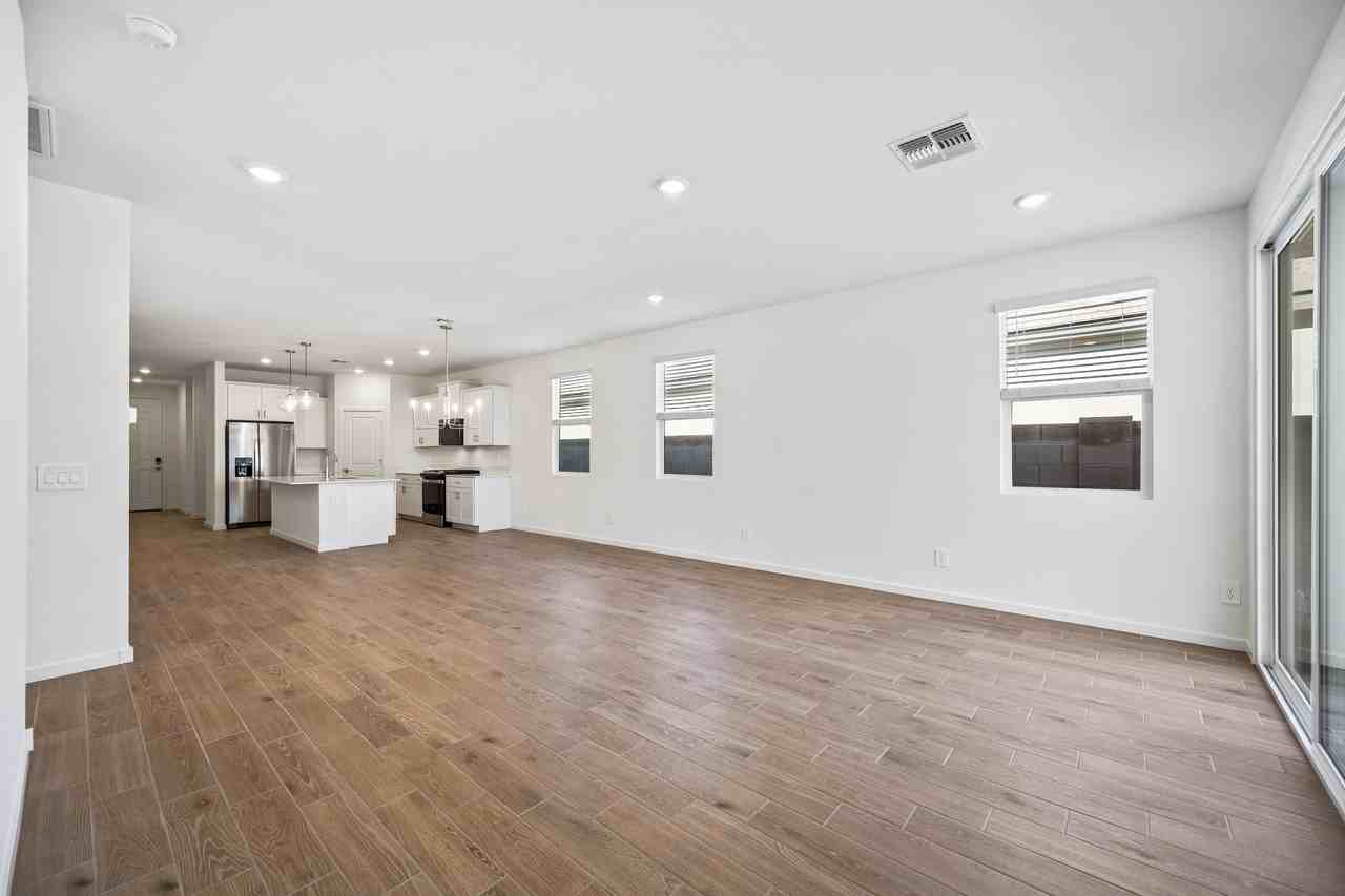 2365 Fortana Drive - Photo 5 of 28