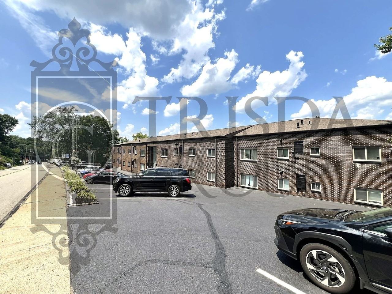 PER336 - Photo 2 of 50