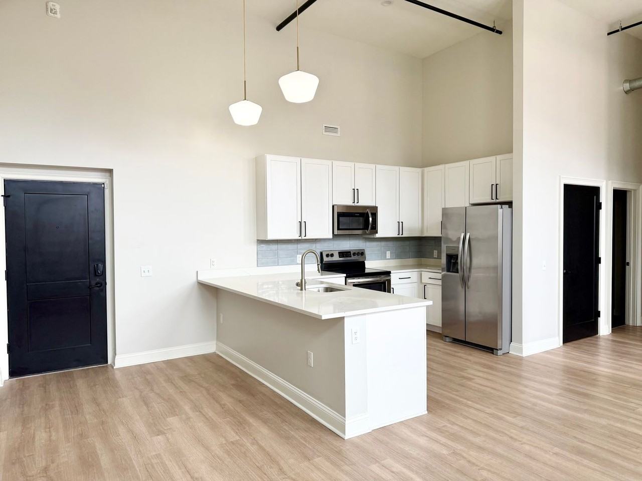 The Arlington - Photo 6 of 17