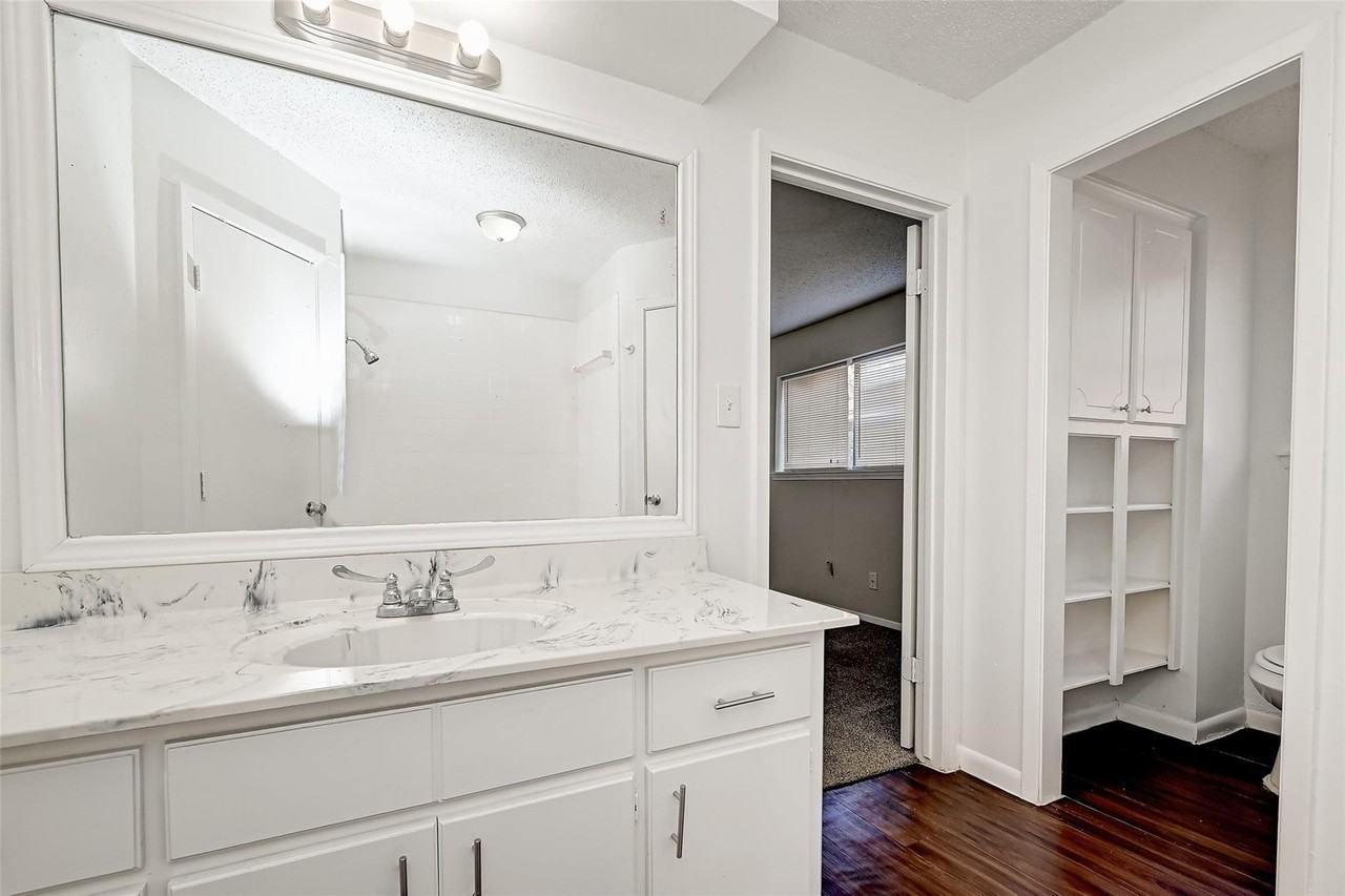 22318 Meadowgate Drive - Photo 6 of 7