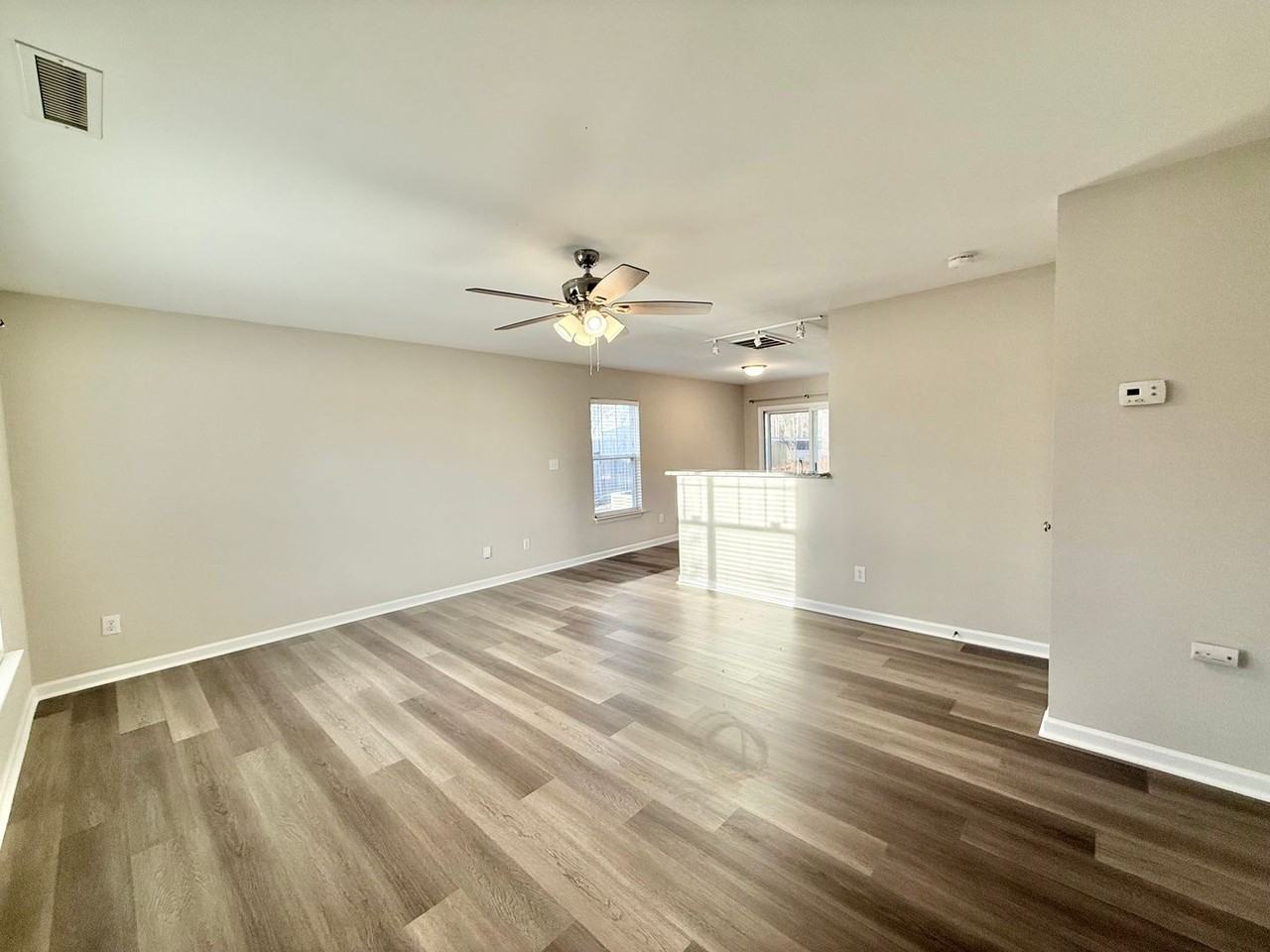 3817 Satinleaf Dr - Photo 4 of 24