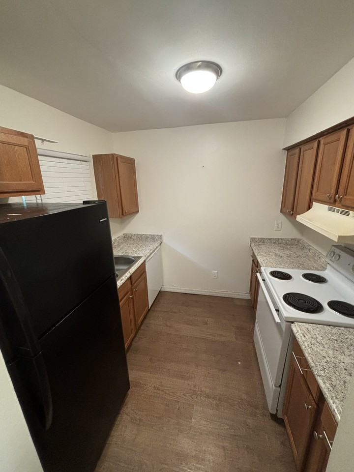 2401 Atlas RoadUnit B #B - Photo 6 of 18