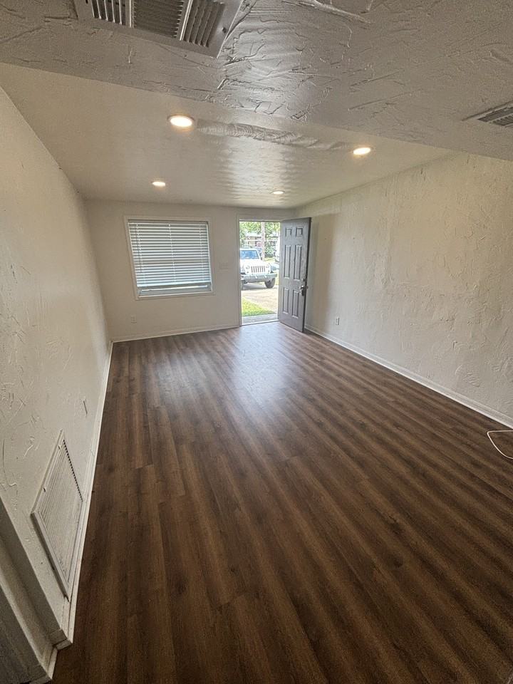 2219 Belle Vue Way #2219 - Photo 4 of 50