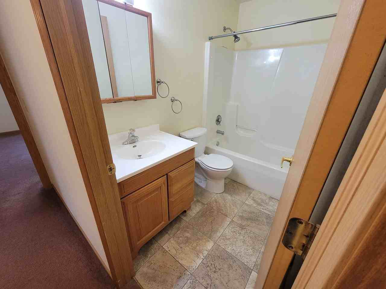 4607 Fairfax St - Photo 4 of 15