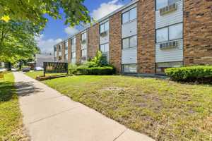 featured image of 1037 Sw Garfield Ave