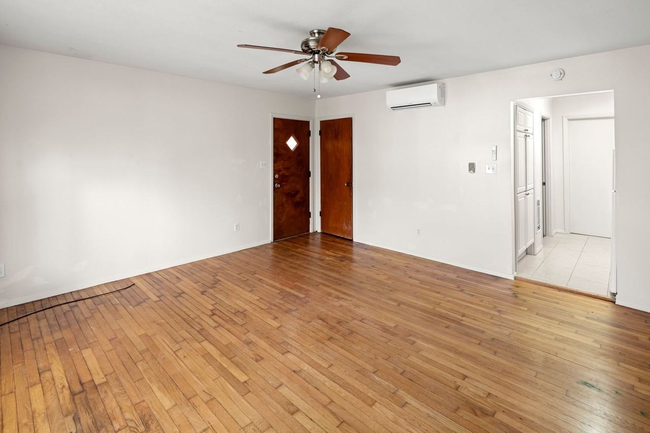 8 Golf St #B - Photo 5 of 12