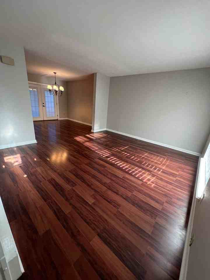 10203 Los Altos Dr - Photo 4 of 19