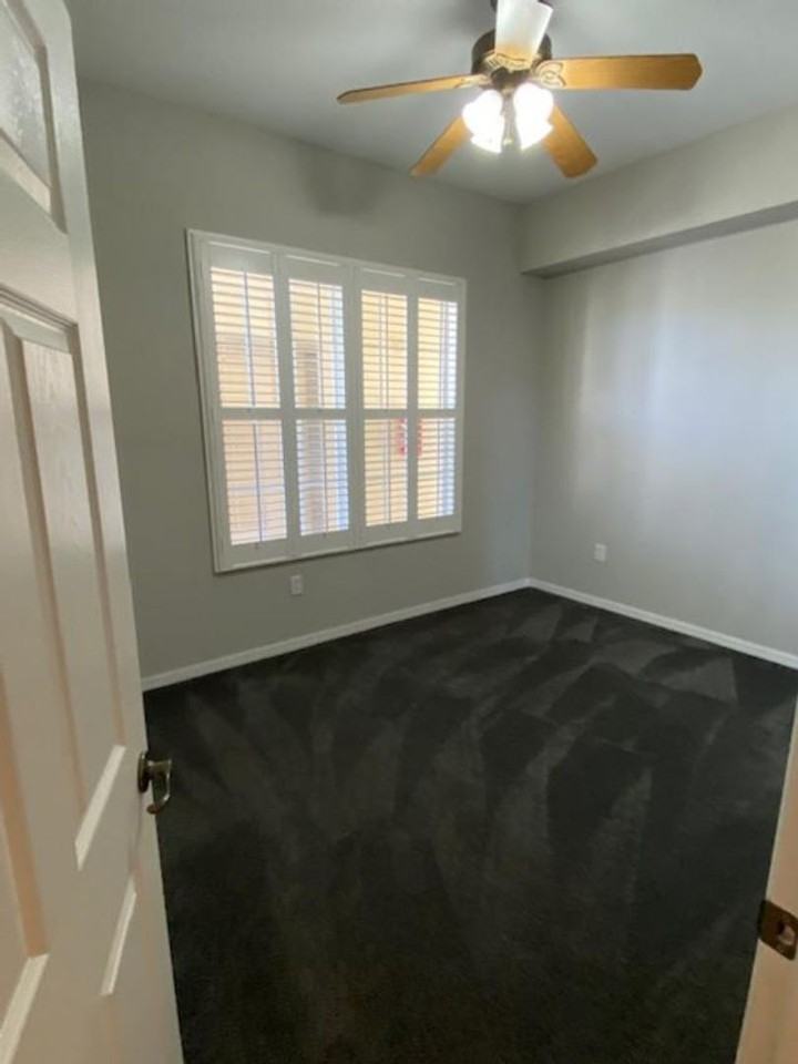 834 Deer Woods Rd #303 - Photo 2 of 25