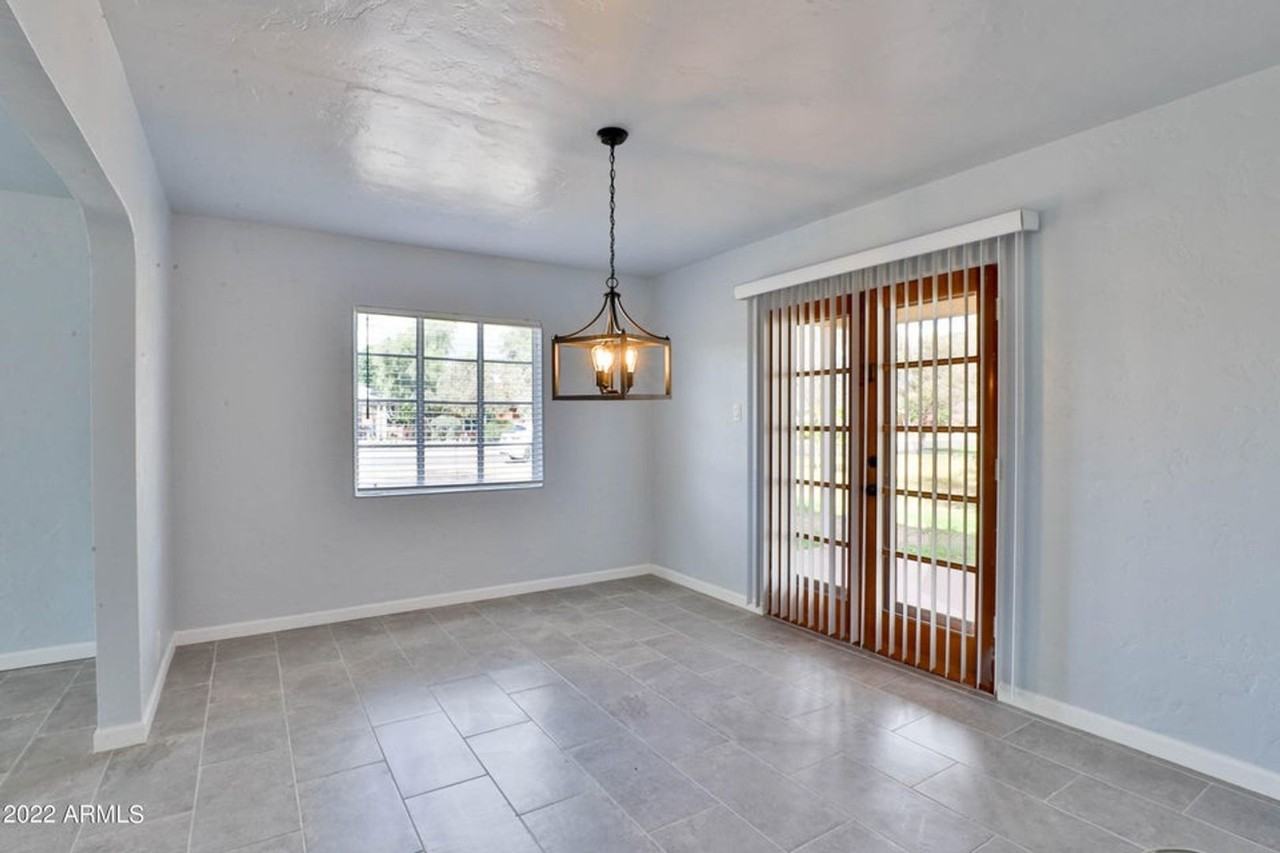 345 W Windsor Ave - Photo 7 of 13