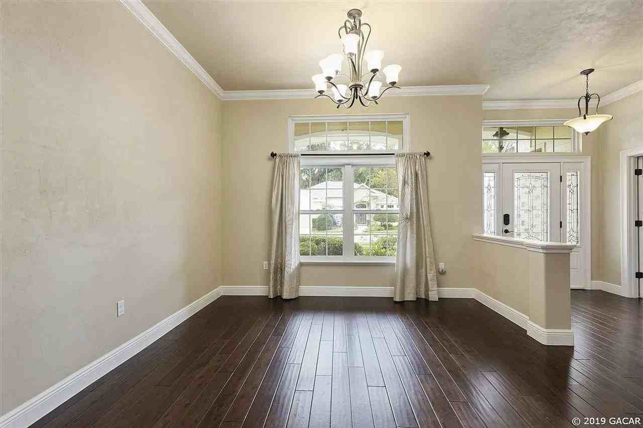 3740 Sw 73rd Way - Photo 4 of 14