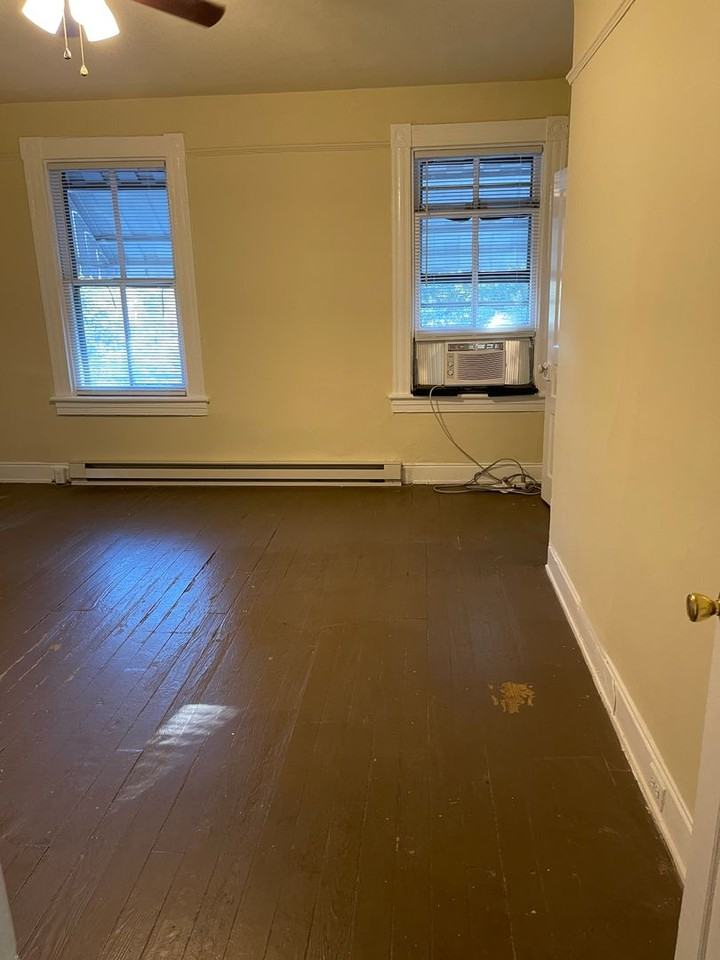 1244 Parkwood Ave - Photo 3 of 40