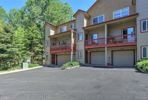 featured image of 2683 Woodberry Dr