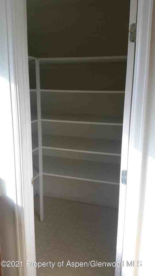 2683 Woodberry Dr - Photo 3 of 9