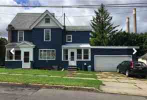 featured image of 133 W Van Buren St