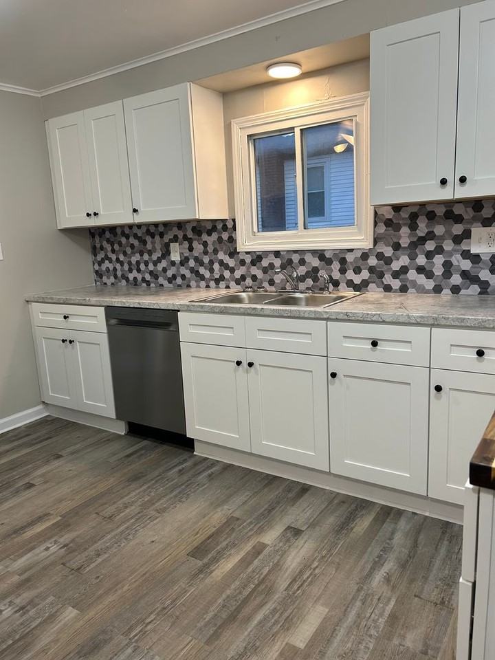 133 W Van Buren St - Photo 3 of 18