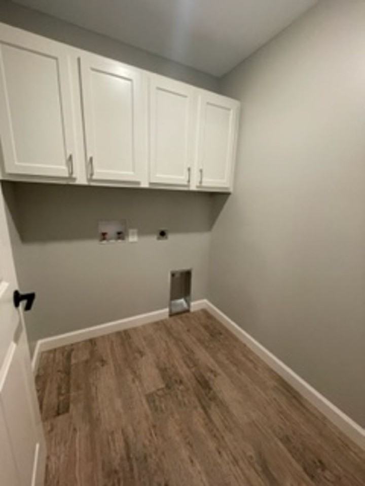 1611 Hill Valley Dr - Photo 5 of 16