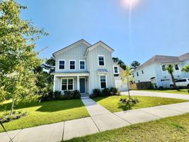 featured image of 137 Falaise St