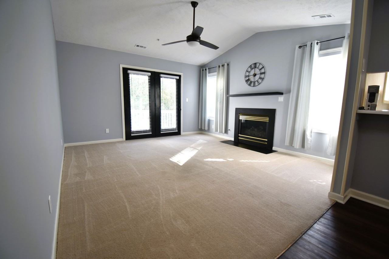 295 Warton Ln - Photo 5 of 22