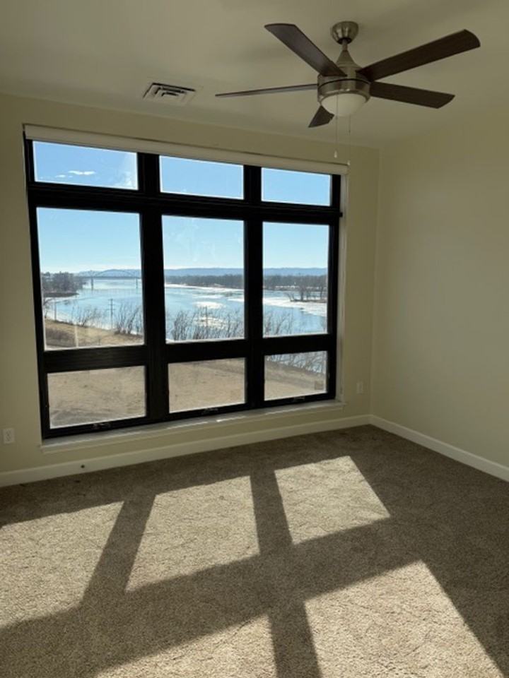 Brand New - Photo 7 of 25