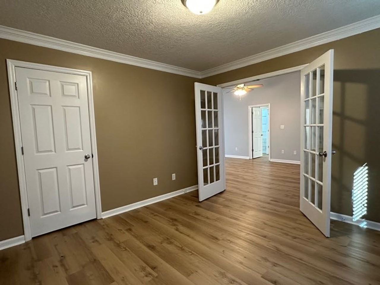 5243 Aruba Cir - Photo 7 of 25