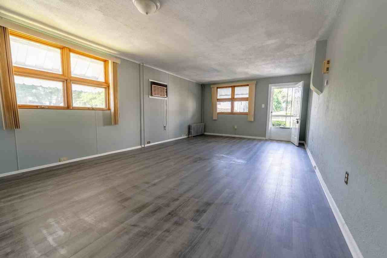 471 Holden St - Photo 2 of 21