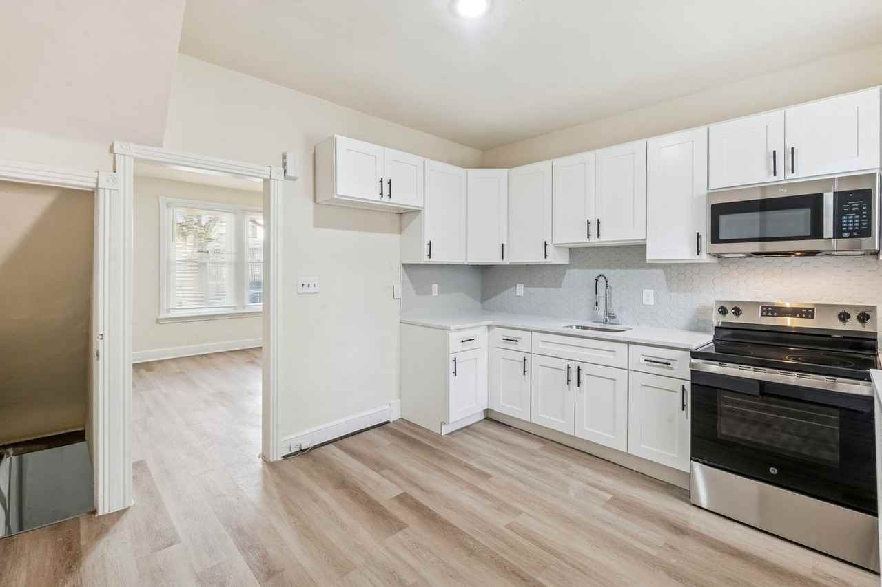 3357 Malta St - Photo 4 of 16