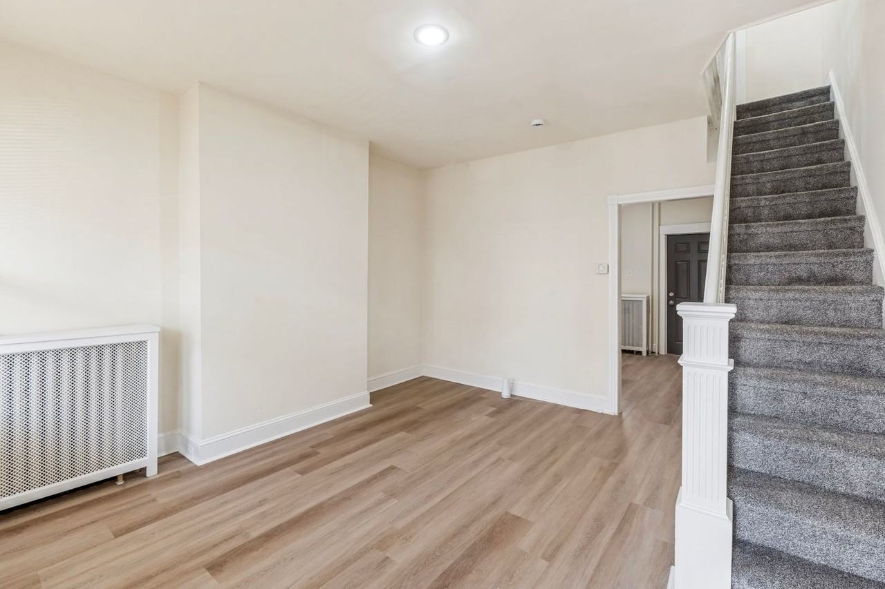 3357 Malta St - Photo 6 of 16