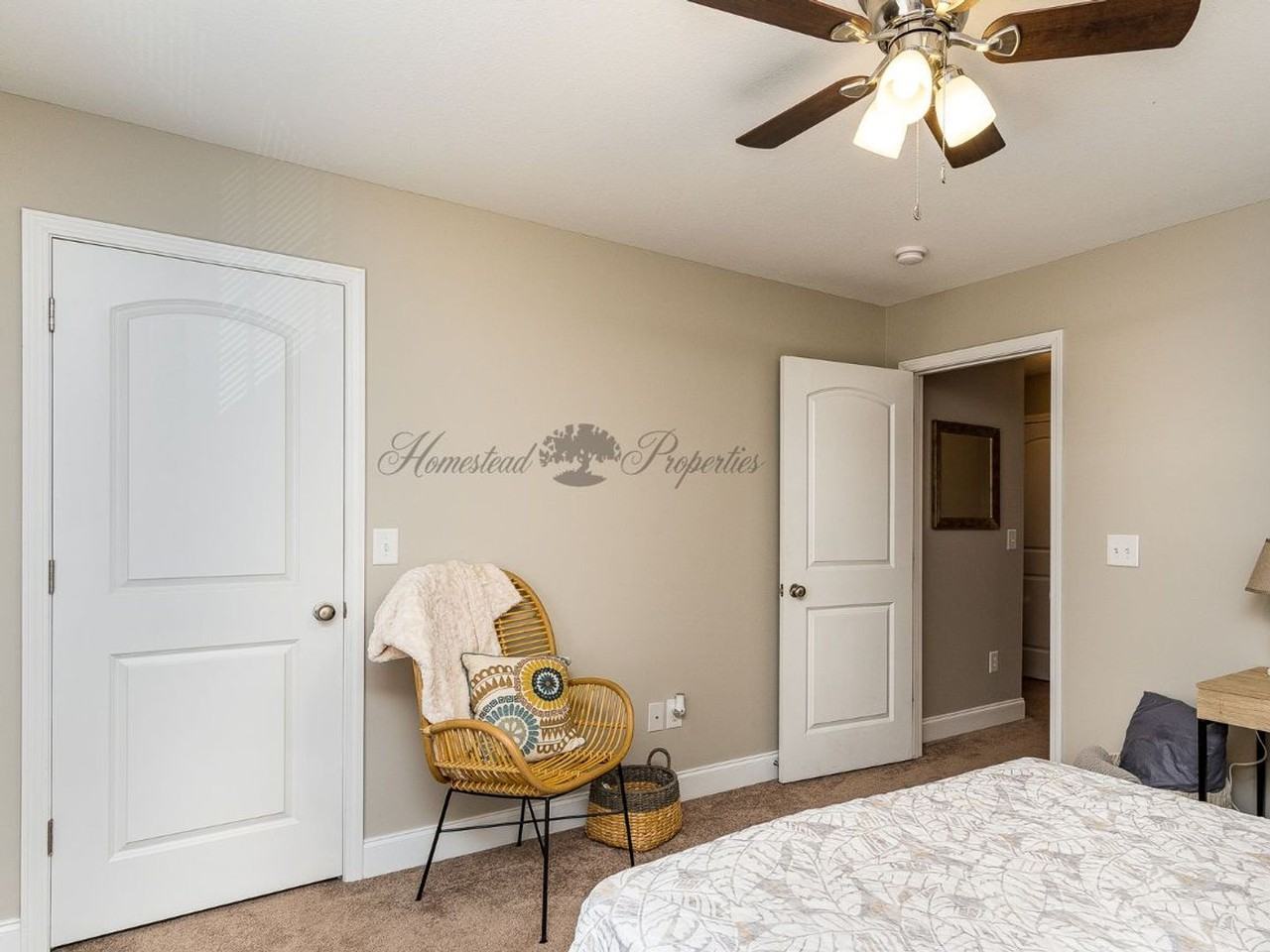 Modern 2 Bedroom, 1.5 Bath Townhomes at Cherry Street – Downtown Johnson City, TN - Photo 5 of 10