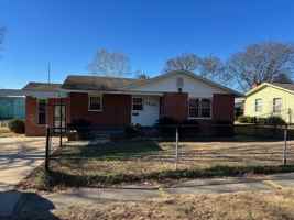 featured image of 1516 Shepherd Dr