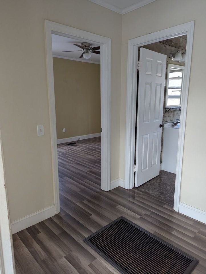 232 Allen Memorial Dr Sw - Photo 5 of 9