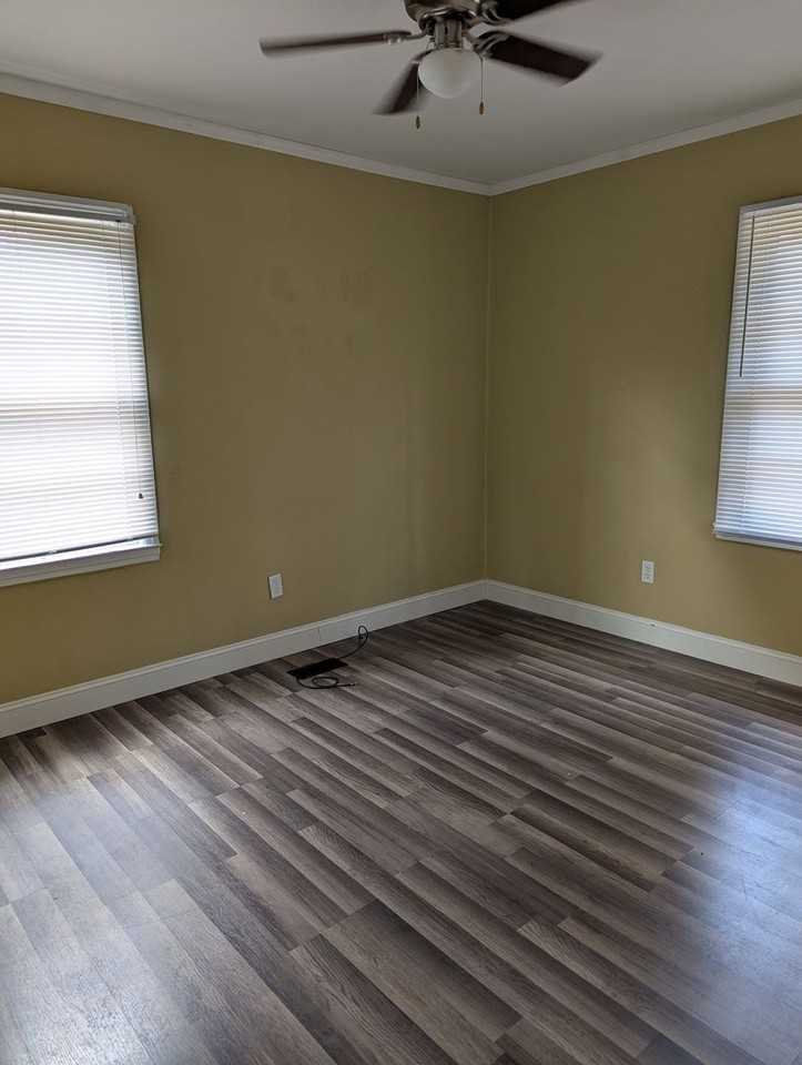 232 Allen Memorial Dr Sw - Photo 7 of 9