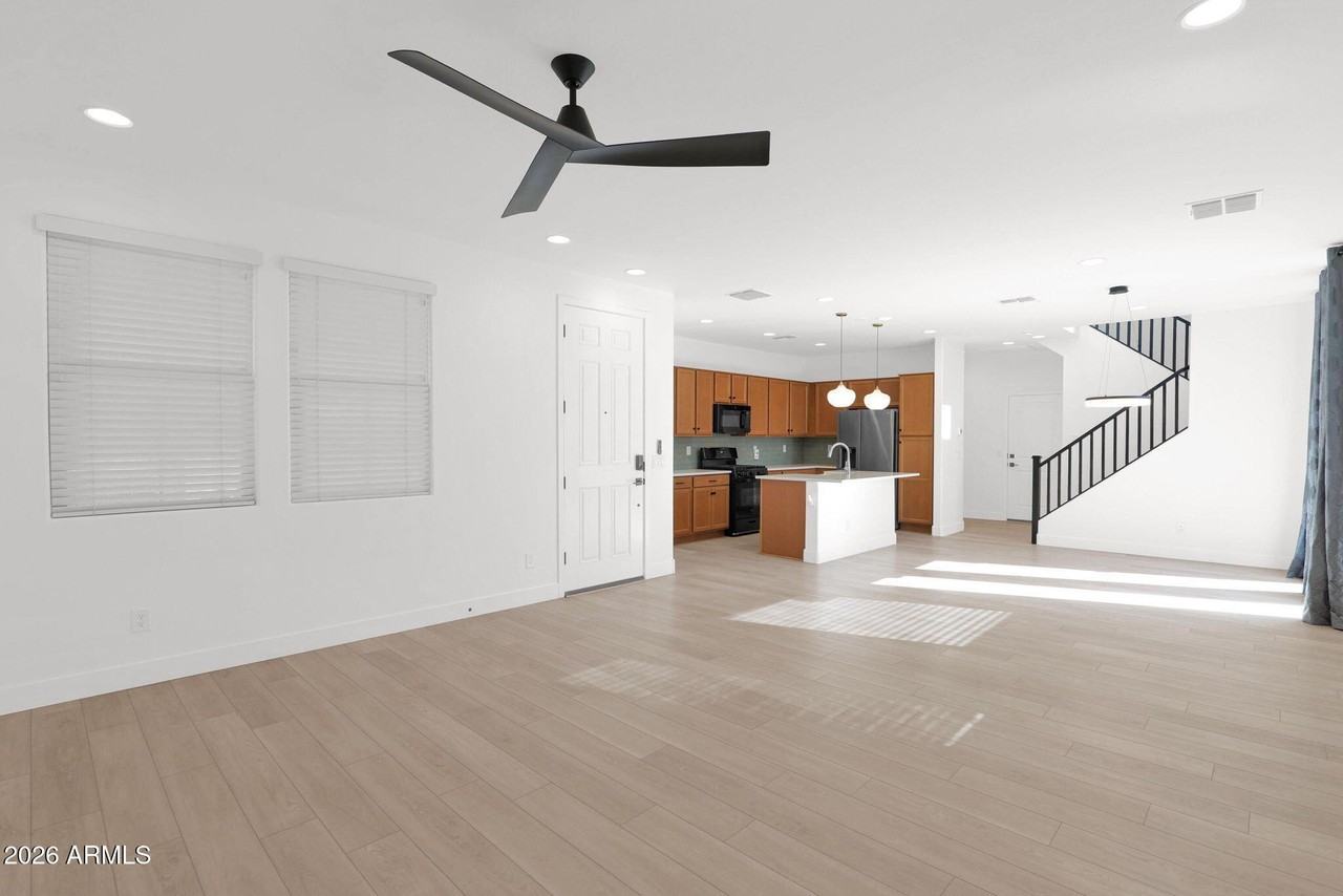 5819 W Pueblo Ave - Photo 5 of 35