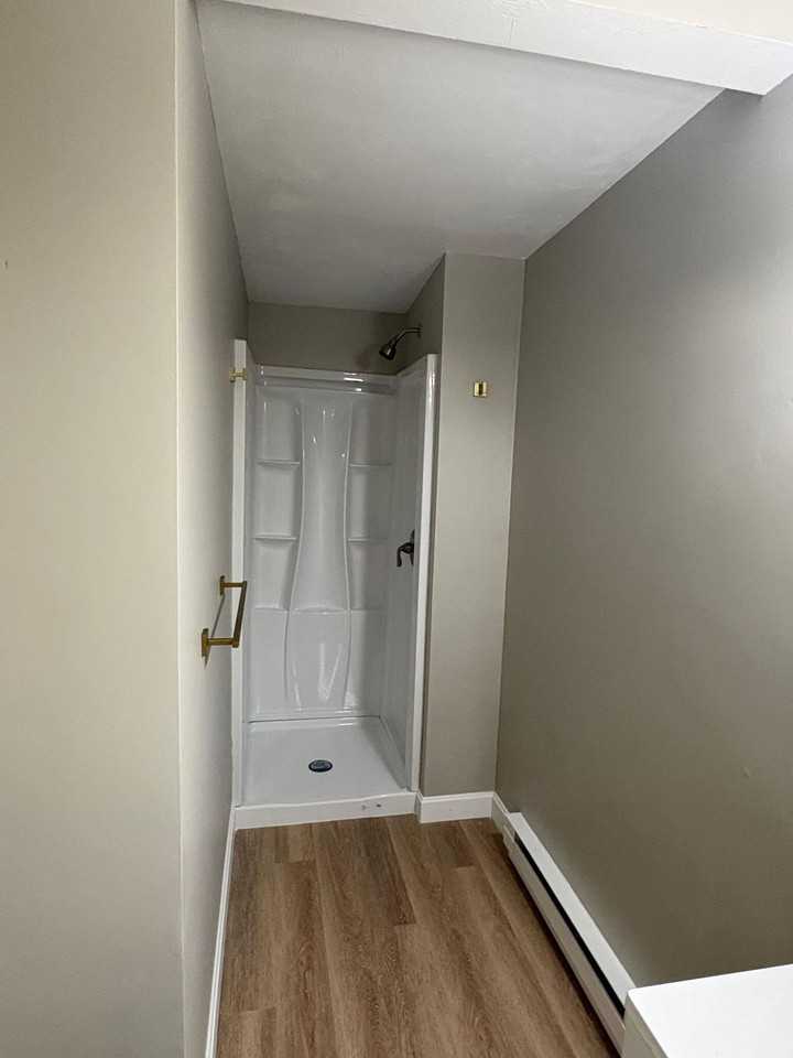 21 Mechanics (PMC) - Photo 2 of 6