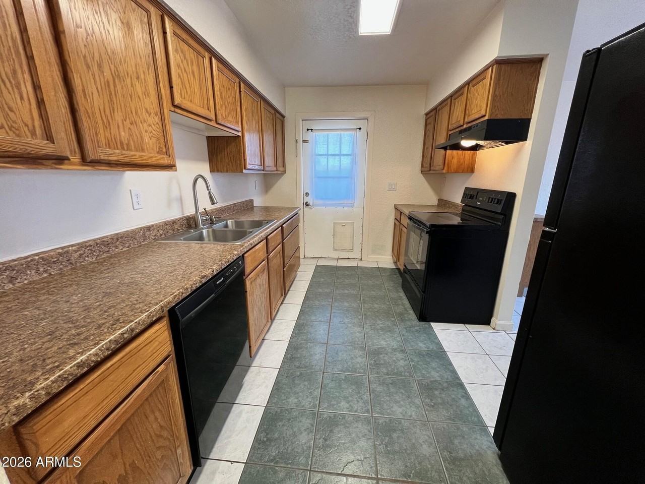 26216 S Tangelo Ave - Photo 7 of 32