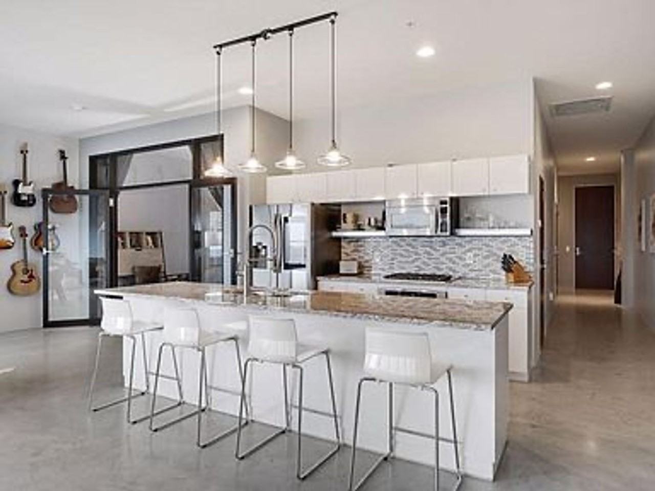 5601 Smetana Dr #608 - Photo 3 of 36