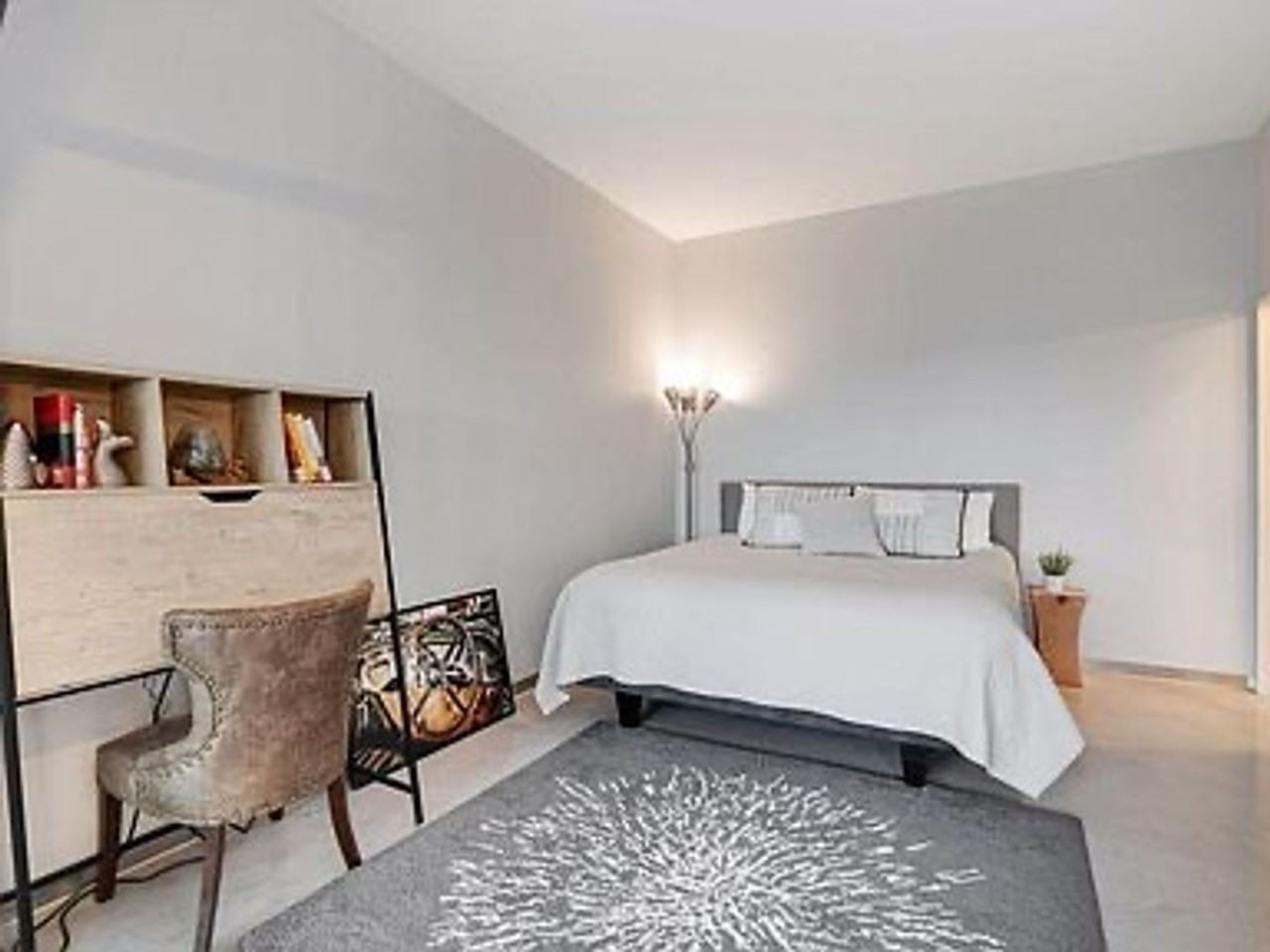 5601 Smetana Dr #608 - Photo 7 of 36