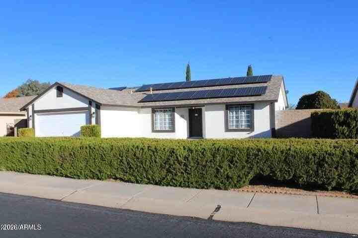 1751 Wildflower Dr - Photo 3 of 18