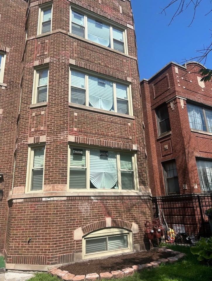 7730 S Cornell Ave - Photo 2 of 45