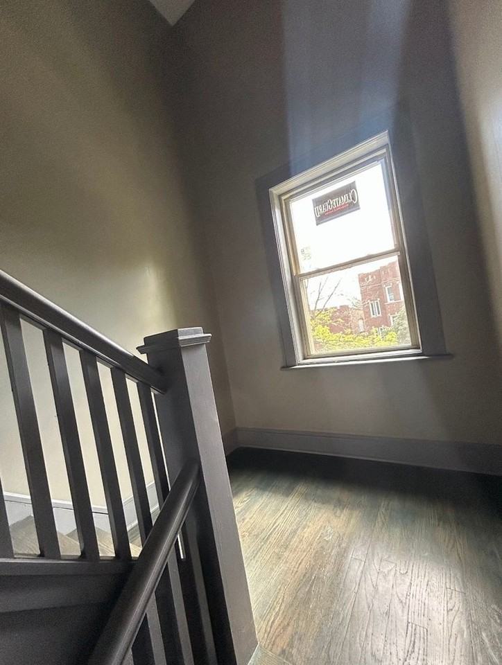 7730 S Cornell Ave - Photo 7 of 45