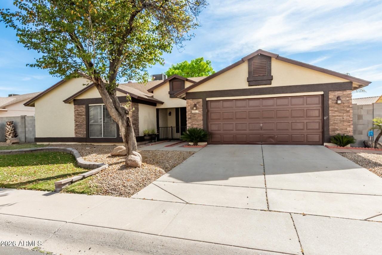 18853 N 40th Pl - Photo 6 of 36