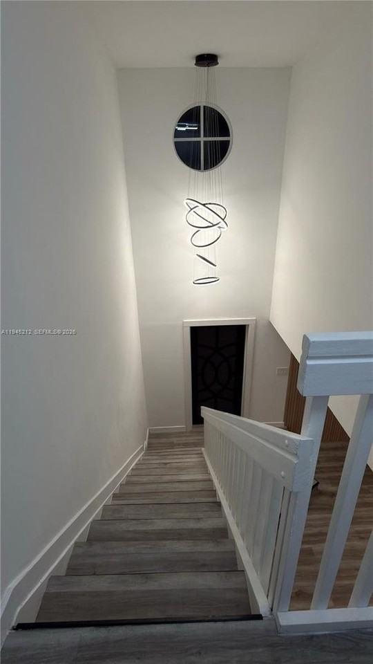 1001 Sw 98th Ave - Photo 7 of 22