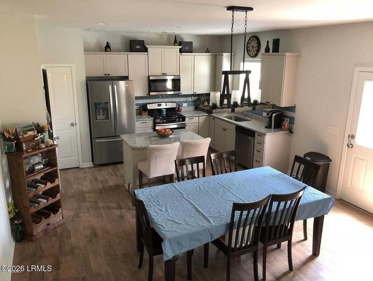 38 Kiawah Dr - Photo 3 of 8