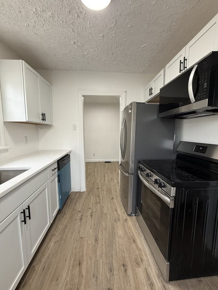 3520 Cleveland Ave #1 - Photo 5 of 22