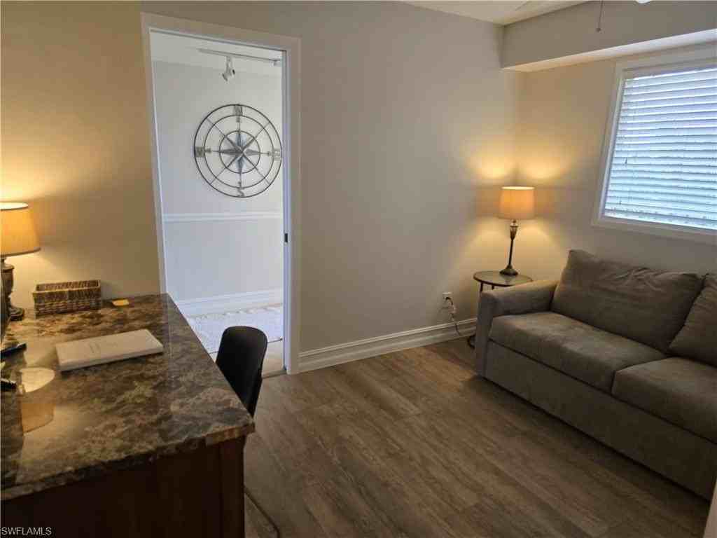 7119 Lakeridge View Ct Apt 302 - Photo 4 of 44