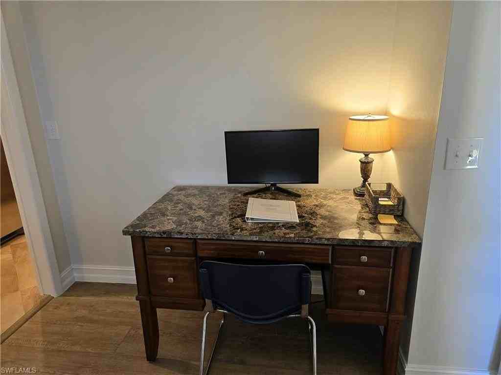 7119 Lakeridge View Ct Apt 302 - Photo 6 of 44