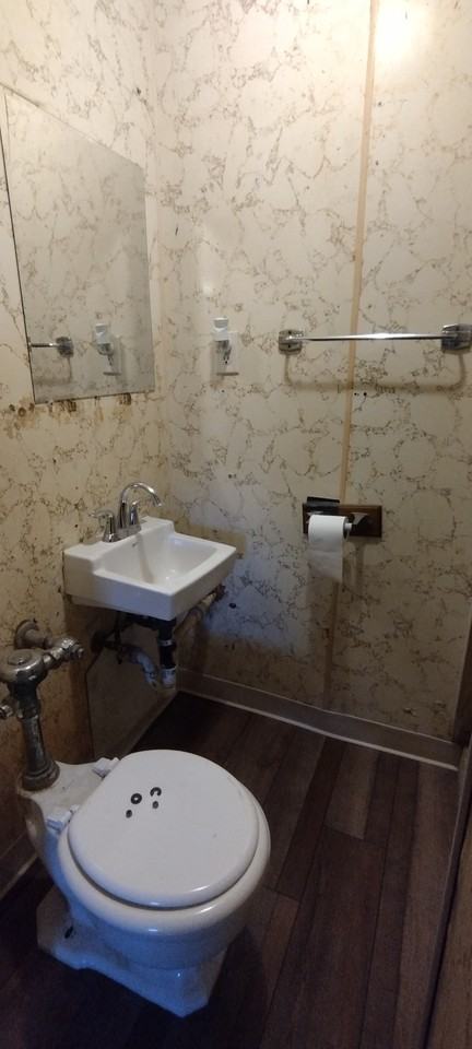 2223 N Water Street Ext #03 - Photo 5 of 5