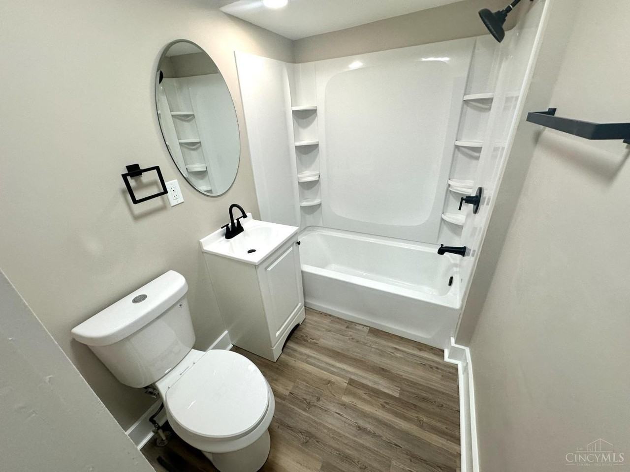 310 N Mechanic St Apt 2 #2 - Photo 7 of 10