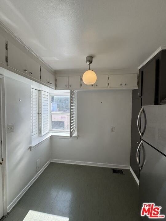 1122 N Crescent Heights Blvd - Photo 7 of 8